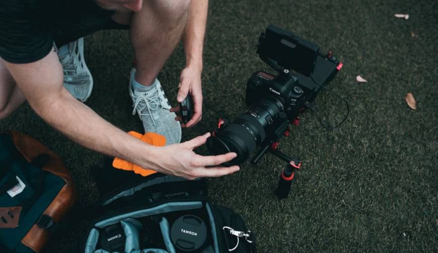 色彩心理学×动态美学，宜城市产品视频拍摄公司唤醒感官冲击力