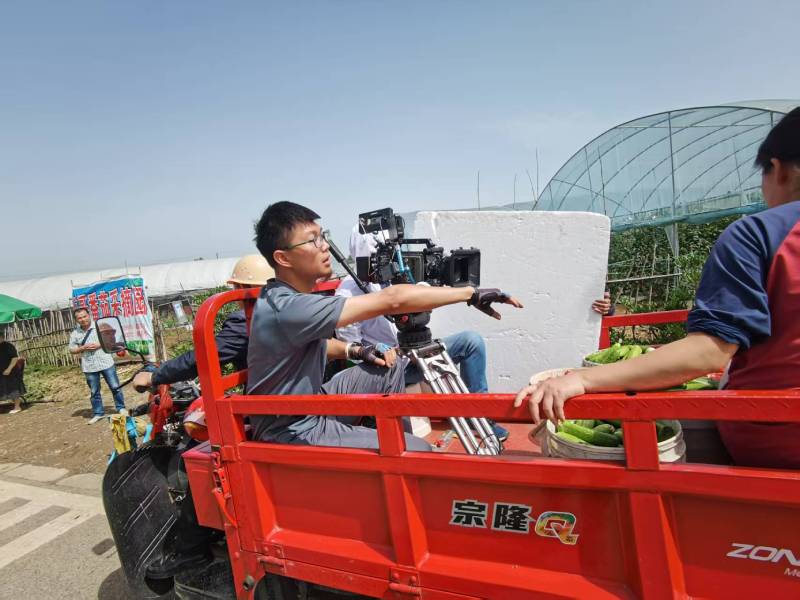 电商爆款背后的推手：宜城市产品视频拍摄公司精准捕捉卖点痛点